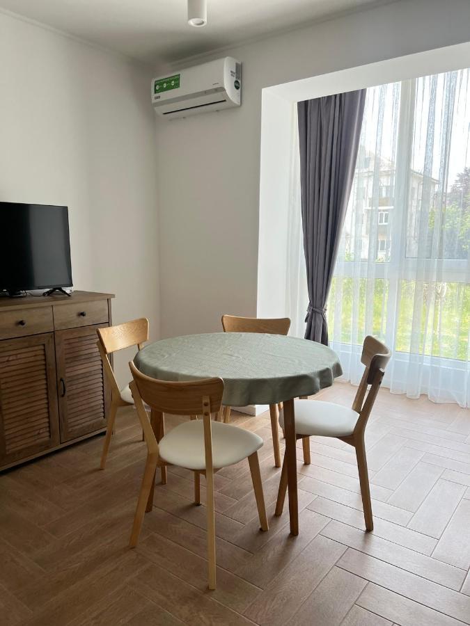 Apartment Modern